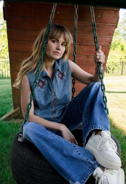 Debby Ryan compartió que sufrió una conmoción cerebral