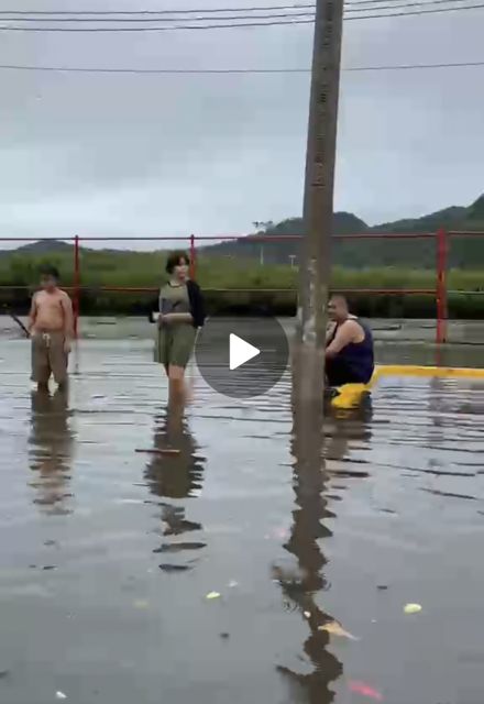 Los peligros para Colima no se limitan a la fuerza del viento y la intensidad del oleaje.