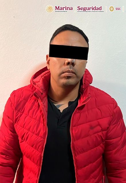 En el lugar fue detenido un hombre de 42 años, el cual fue llevado al Ministerio Público