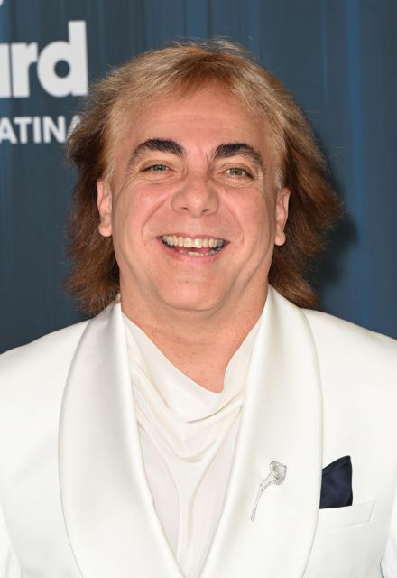 Cristian Castro y su novia en los Billboard.