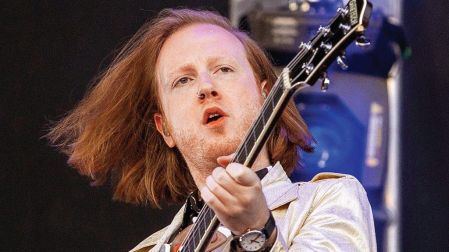 TWO DOOR CINEMA CLUB
