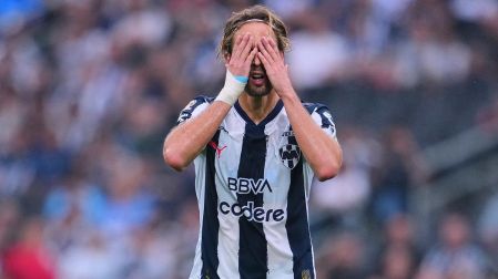 Sergio Canales se despidió de Monterrey; les desea un título pronto