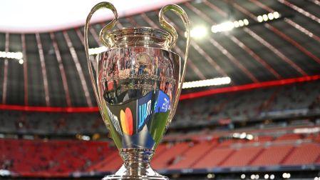 La disputa final por el trofeo de la Champions League ha llegado a su momento clave.