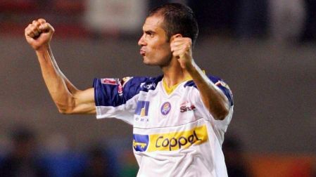 Pep Guardiola jugó sus últimos partidos como profesional con Dorados.