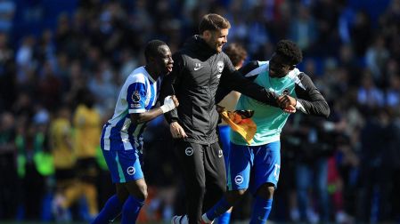 Fabian Hürzeler con el Brighton & Hove Albion's