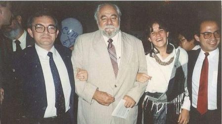 Manuel Clouthier durante su campaña a la Presidencia en 1988.