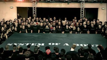 La historia detrás de ‘Chop Suey!’, el himno de System of a Down que cambió el metal