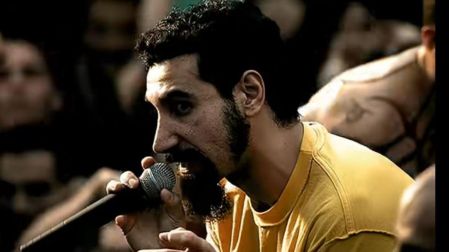 La historia detrás de ‘Chop Suey!’, el himno de System of a Down que cambió el metal