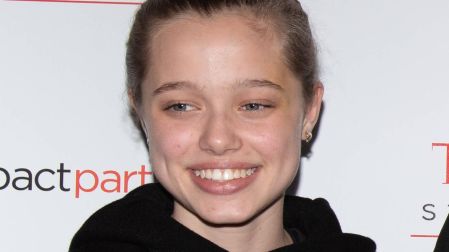 18 November 2021 - Los Angeles, California - Shiloh Jolie-Pitt. The Los Angeles Premiere of Paper and Glue: A JR Project . Photo Credit: Billy Bennight AdMedia 274700 2021-11-18 Los Angeles California PUBLICATIONxNOTxINxFRAxBEL Copyright: xAdMediax STAR_274700_056