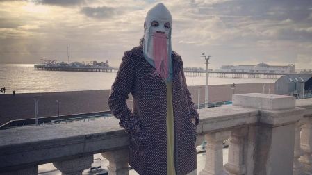 Chiosan ha establecido su familia en Londres
