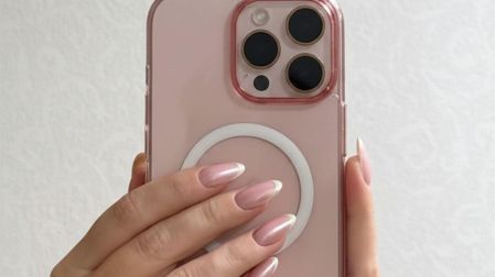 Apple rompería con sus tradicionales colores sobrios en la línea Pro Max.