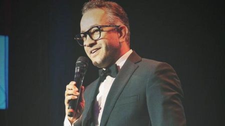¿Qué hizo Chumel Torres? El conductor sale a pedir disculpas tras la funa