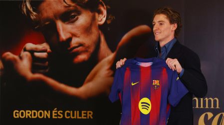 El futbolista inglés llega a reforzar el ataque blaugrana