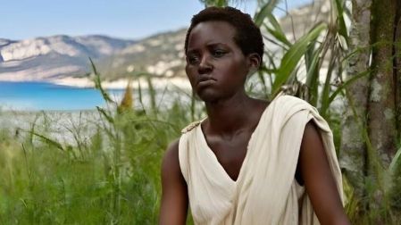 Lupita Nyong'o defendió su elección como Helena de Troya.