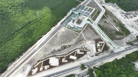 En su intervención, Matos Moctezuma también habló de las fallas en el salvamento arqueológico del Tren Maya.