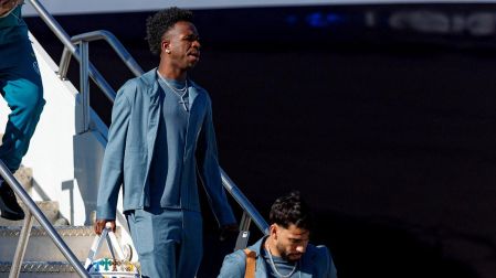 La selección de Brasil tuvo 10 horas de vuelo para llegar a EU