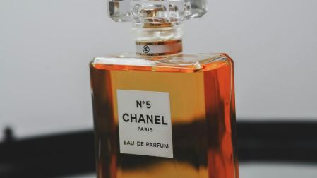 La muestra número cinco fue la elegida por Chanel y dio origen al nombre del perfume.