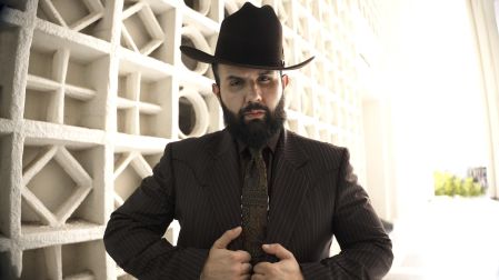 Carín León