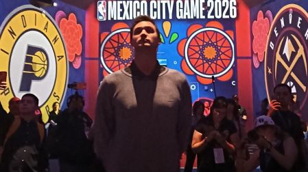 El italiano Danilo Gallinari, recién retirado, inauguró la NBA House de la CDMX.