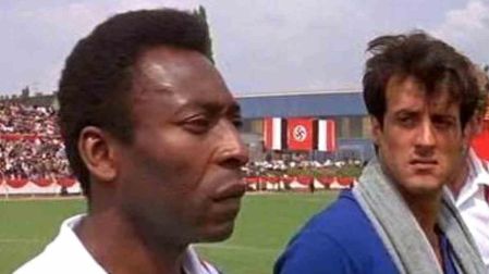 Pelé y Sylvester Stallone en Escape a la victoria