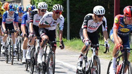 El equipo de Isaac del Toro se quedó a 1:01 del ganador de la etapa 3, el EF Education – Easypost