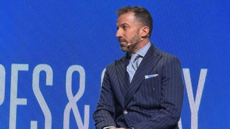 Del Piero aconseja al presidente de la FIFA