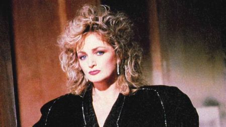 Bonnie Tyler tenía una voz inigualable, pero ¿sabes por qué se escuchaba de esa manera?