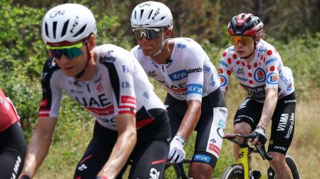 Isaac del Toro conservó el 'maillot' blanco, como líder de la Clasificación de los Jóvenes del Tour de Francia 2026