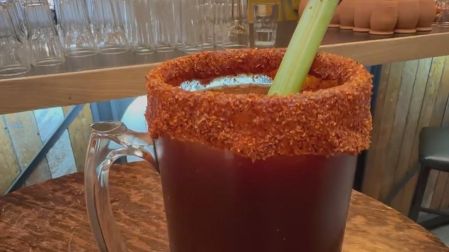 Michelada con clamato.
