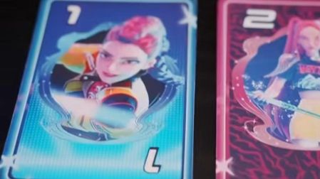 UNO edición "KPop Demon Hunters".