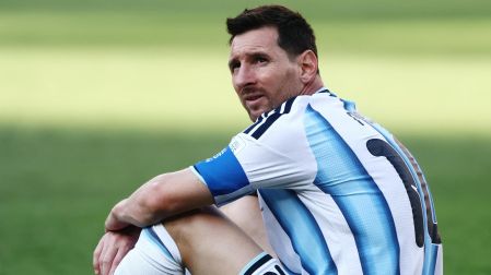 Lionel Messi se mostró desconsolado tras perder la final del Mundial