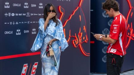 Alexandra Saint Mleux presumió un elegante look de verano que resaltó sutilmente su creciente pancita.