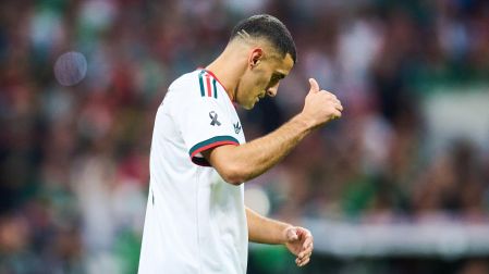 El seleccionado mexicano Germán Berterame permanece bajo observación médica, pero Inter Miami confirmó que está consciente y evoluciona favorablemente tras el fuerte golpe en la cabeza sufrido ante CF Montreal.