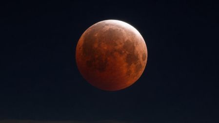 Te contamos por qué este fenómeno es conocido como Luna de sangre
