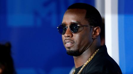 Sean "Diddy" Combs se quedará más tiempo en prisión tras una pelea.