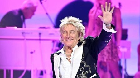 Rod Stewart cancela gira.