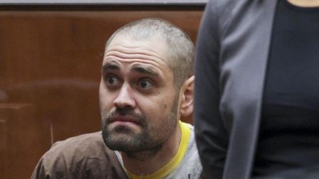 Nick Reiner es acusado de asesinar a sus padres, Rob y Michele