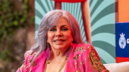Cristian Castro habla sobre la salud de Verónica Castro.