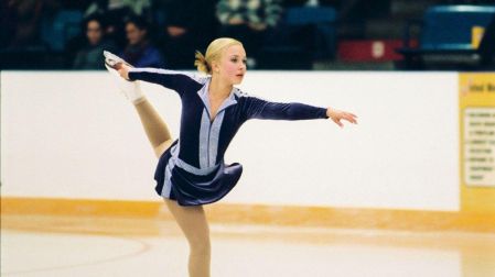 Ice Princess se estrenó en cines en 2005 bajo el sello de Disney.