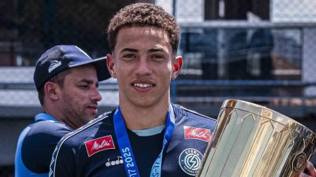 Gustavo Góes fue el autor del primer gol oficial de Sfera en la historia del Campeonato Paulista.