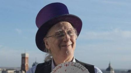 Juan Tamariz en una presentación en Madrid.