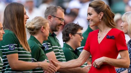 Kate Middleton ha convertido la repetición de prendas en una de sus principales apuestas de estilo.