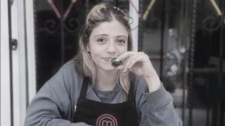 Daniela Parra fue expulsada de MasterChef.