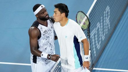 En duelo de estadunidenses, Frances Tiafoe superó a Brandon Nakashima