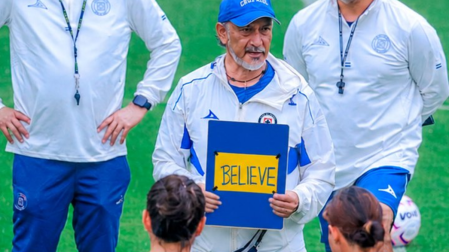 Potro Gutiérrez usa el "Believe" de Ted Lasso.