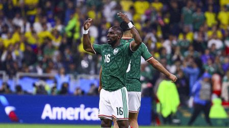 Julián Quiñones está en la lista de 30 candidatos para hacerse con el Balón de Oro varonil 2026