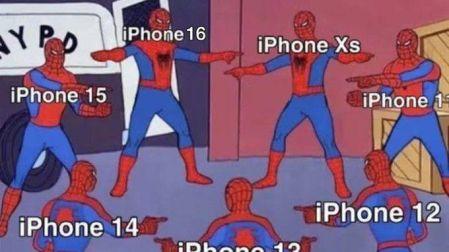 Usuarios reaccionan con memes al primer iPhone plegable de Apple