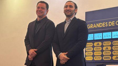 Santiago Baños y Antonio Ibrahim tras el anuncio de los refuerzos de América para el Apertura 2026 de Liga MX.