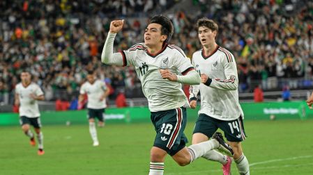 Gilberto Mora rompe récord de ser el goleador más joven del Tricolor