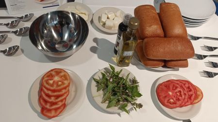 Receta de Panino Caprese saludable.
